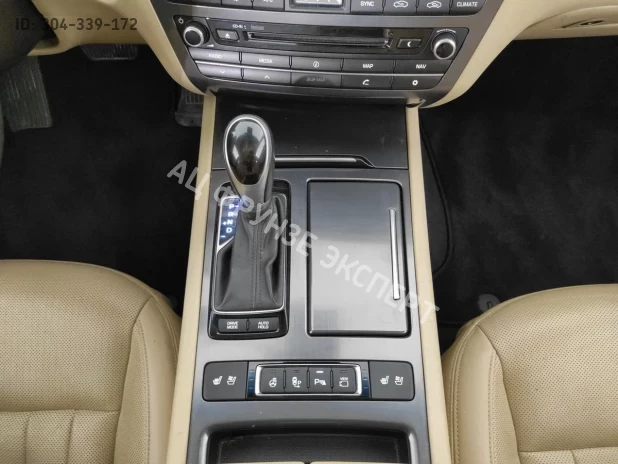 Автомобиль Hyundai, Genesis, 2014 года, AT, пробег 99367 км